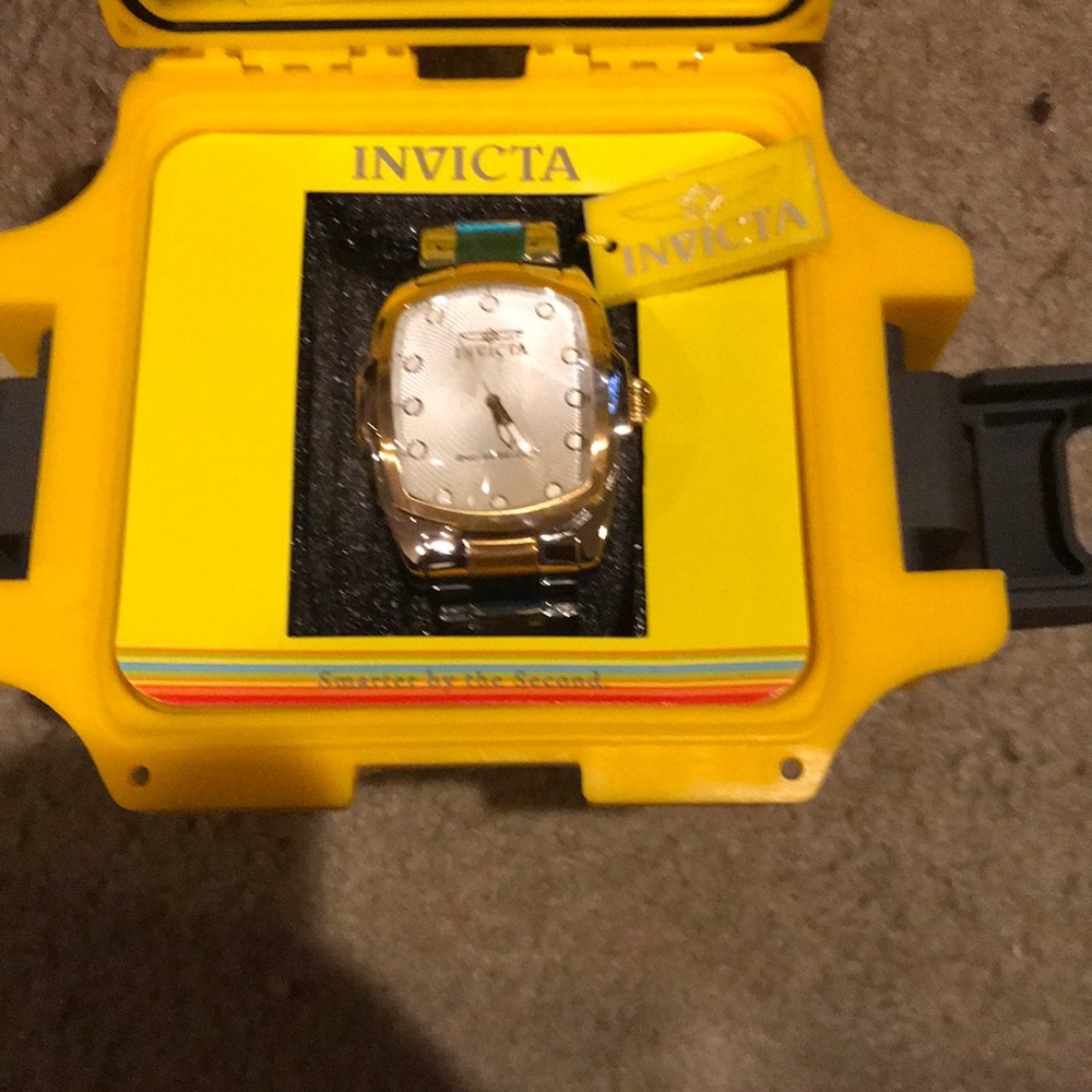 Invicta Watch - Picture 3 of 3